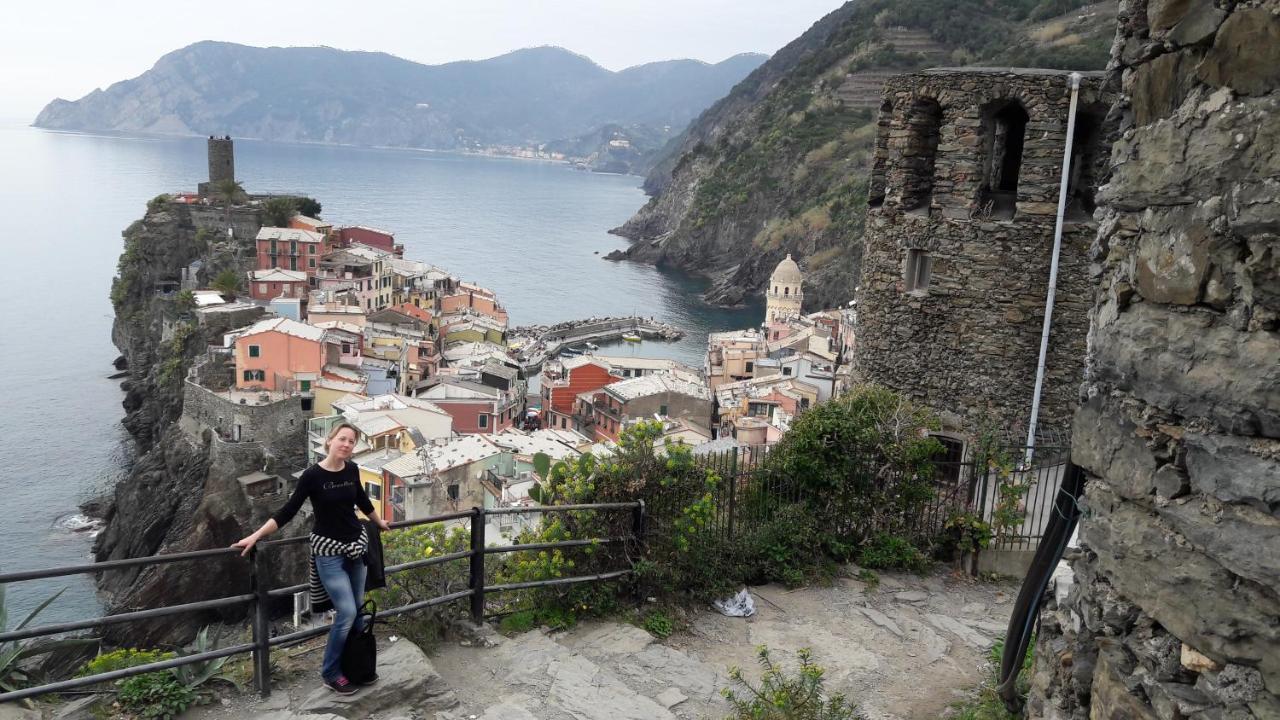 Mansard Apart Alba - Sea 5 Terre-Trekking-Excursions-Relax 圣特伦佐 外观 照片